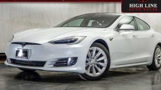 TESLA MODEL S 2018 5YJSA1E27JF275938 image